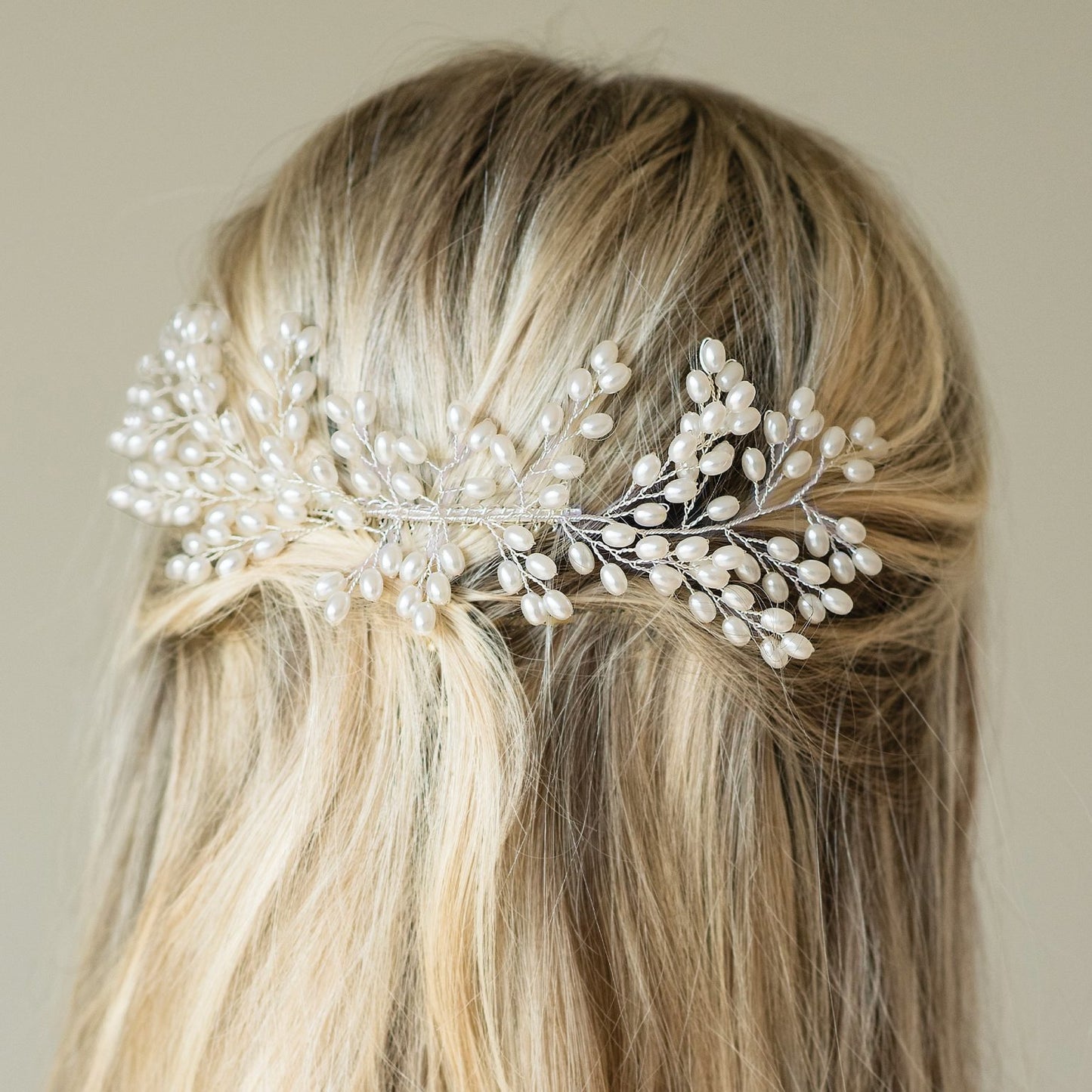 PEARL CASCADE GOLD SPRAY PROM COMB