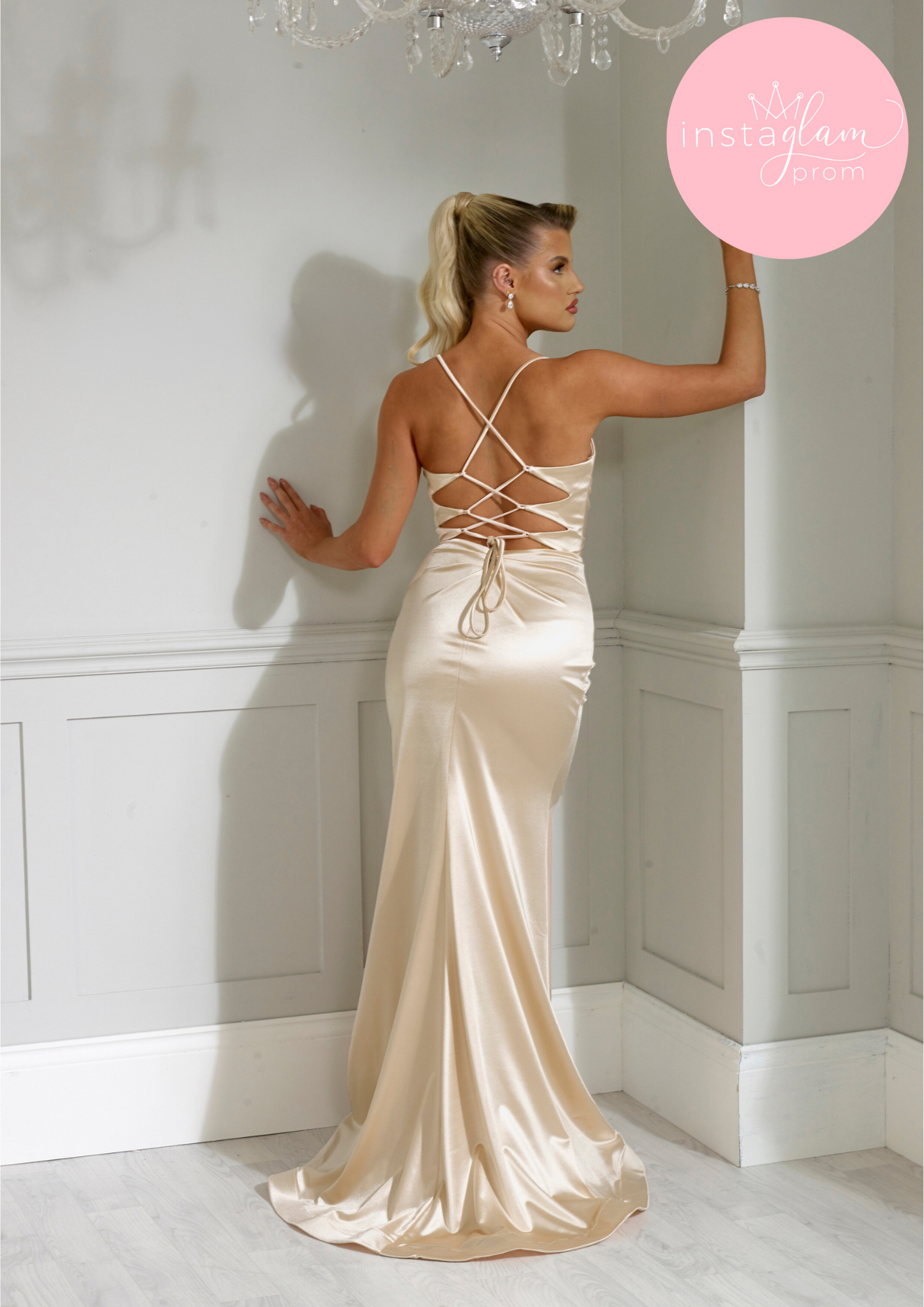 Fitted satin dress -style AF3306