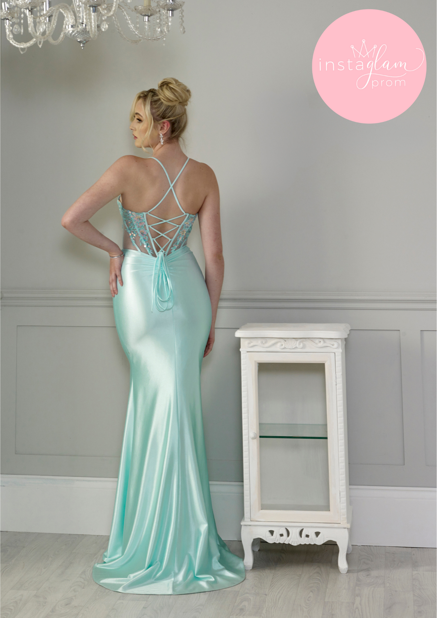 Satin fitted dress -style AF3844