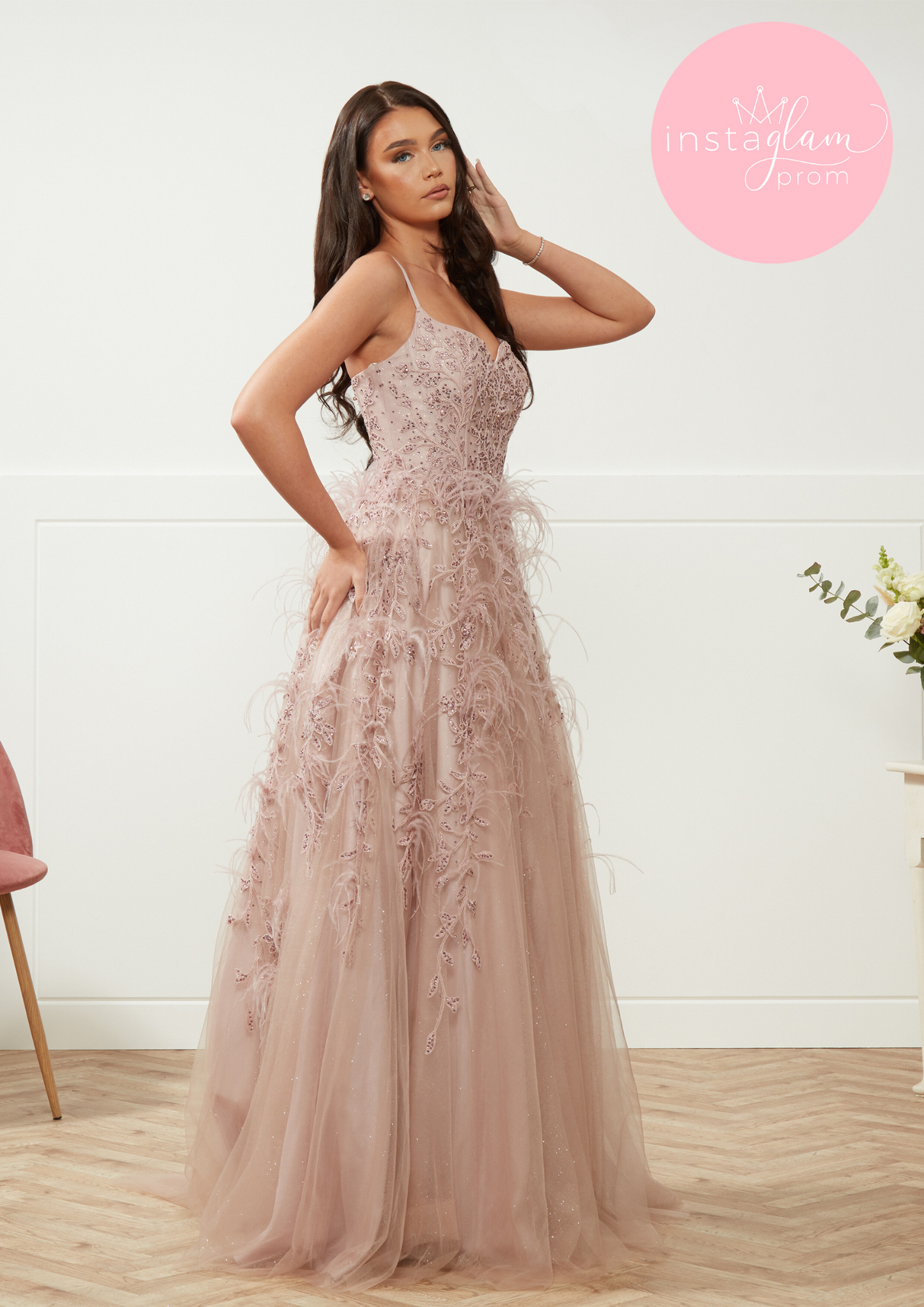 Feathered ballgown-style AF4331