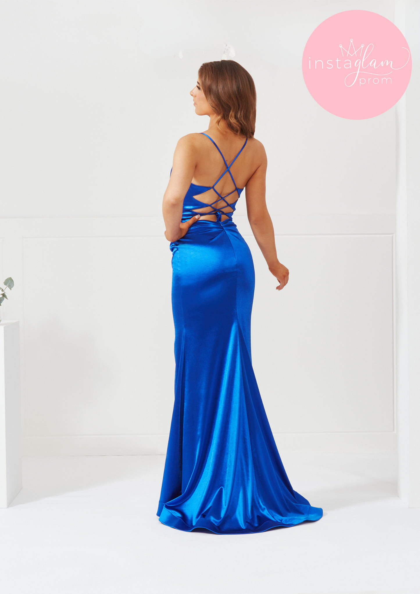 Fitted satin dress -style AF3306