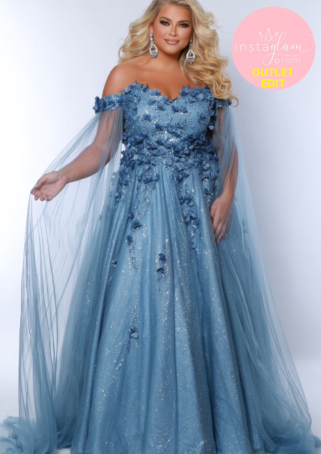 Off the shoulder plus size prom / evening dress