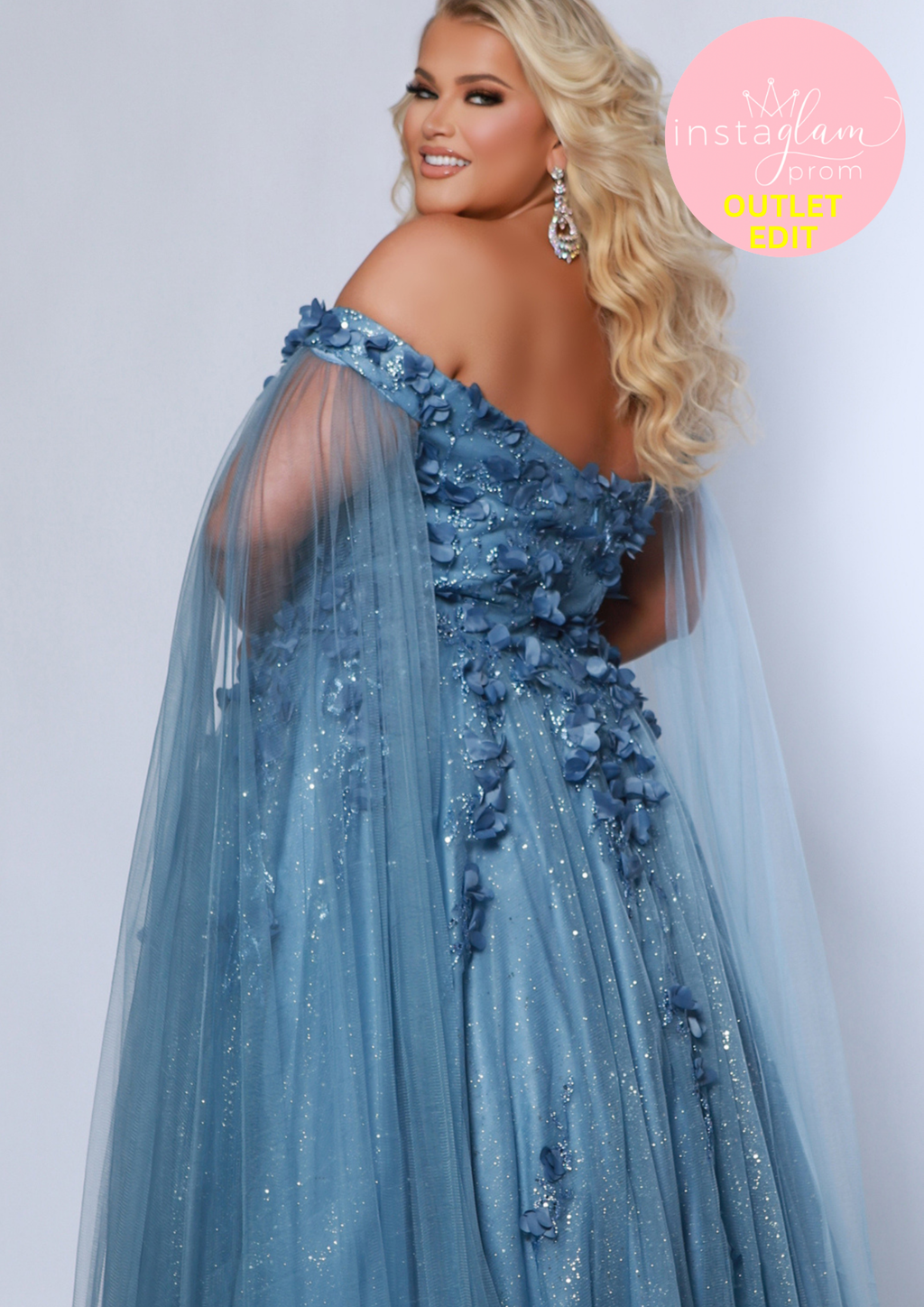 Off the shoulder plus size prom / evening dress