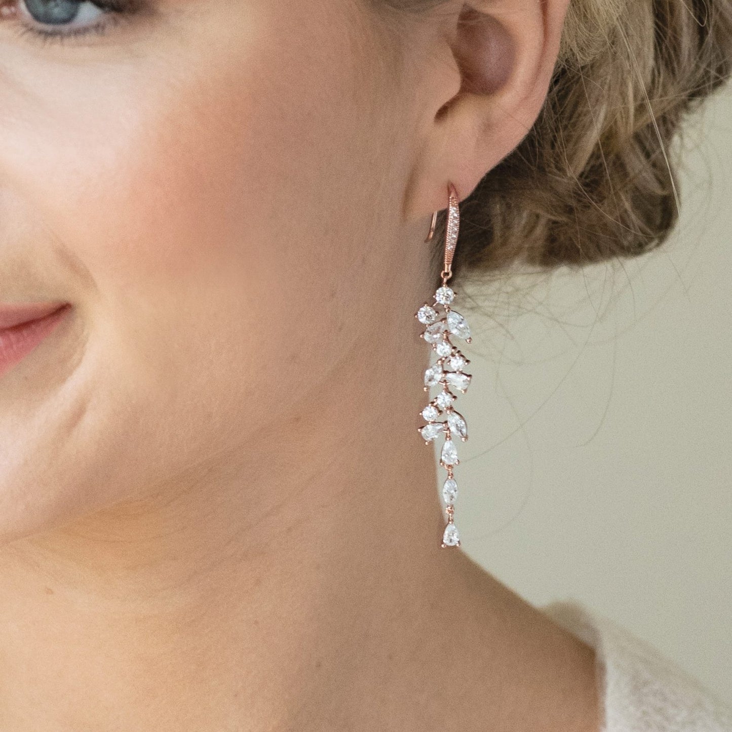 SANDRINGHAM ROSE GOLD CLUSTER DROP EARRINGS